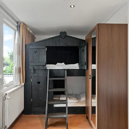 Отель Dijkstra Берген