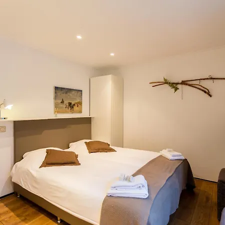 Отель Dijkstra 4*